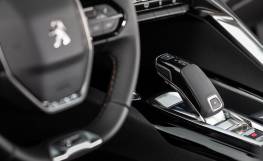  Peugeot 5008